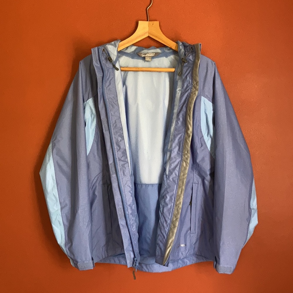 LIKE NEW! Gander Mountain Raincoat - Picture 8 of 15